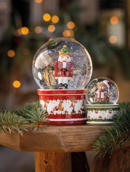 Villeroy-Boch-Christmas-Toys-Schneekugeln